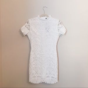 NWT Boohoo White Lace Dress Size 4